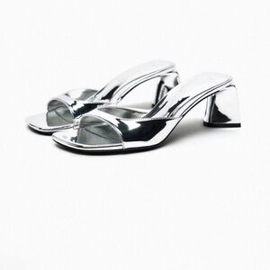 ZARA METALLIC BLOCK HEEL SANDALS Size 6.5